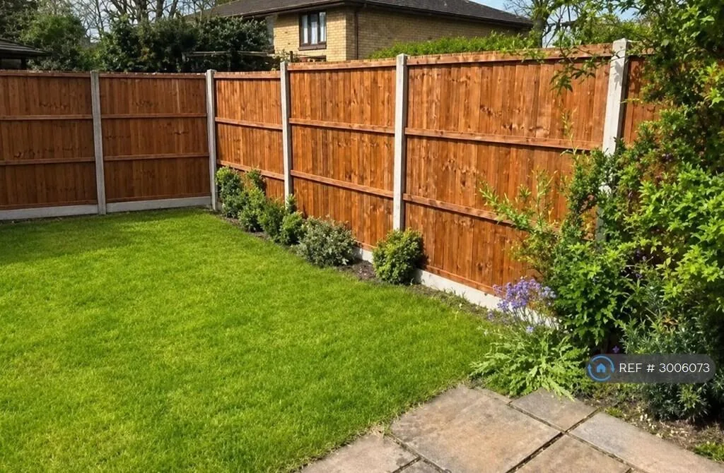 3 bedroom semi-detached house for rent