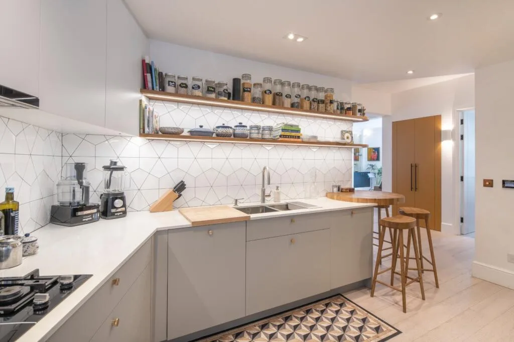 4 bedroom apartment for rent