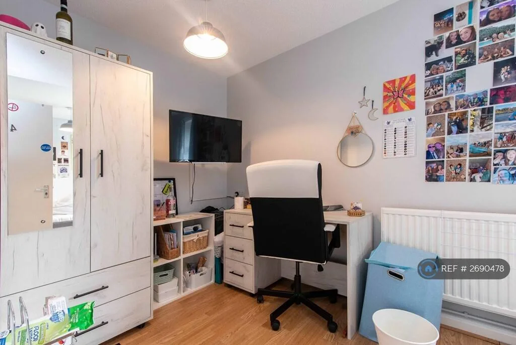 6 bedroom terraced house for rent