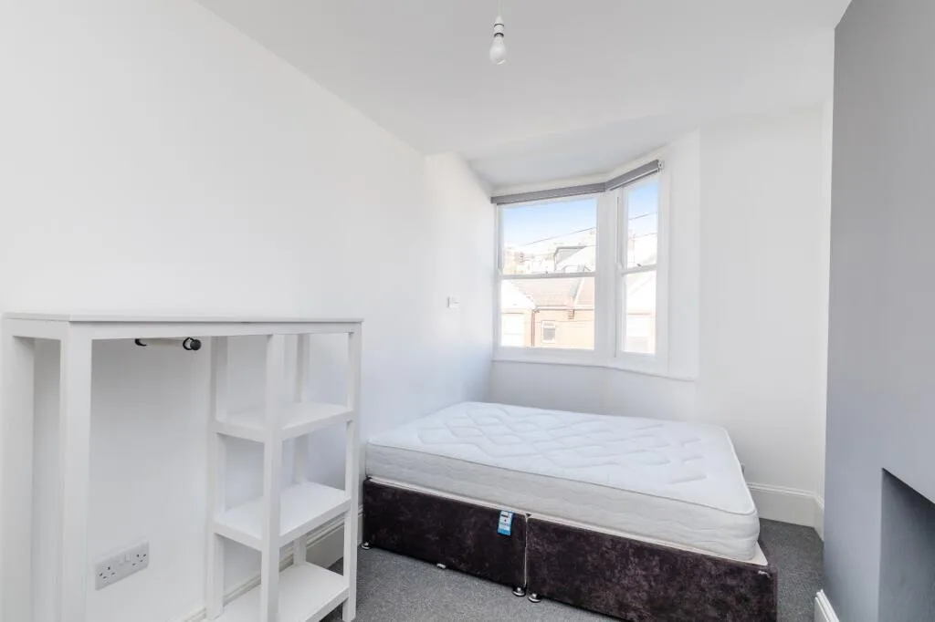1 bedroom house of multiple occupation for rent