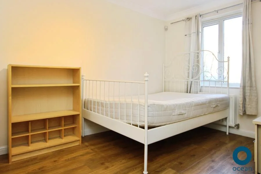 4 bedroom town house for rent