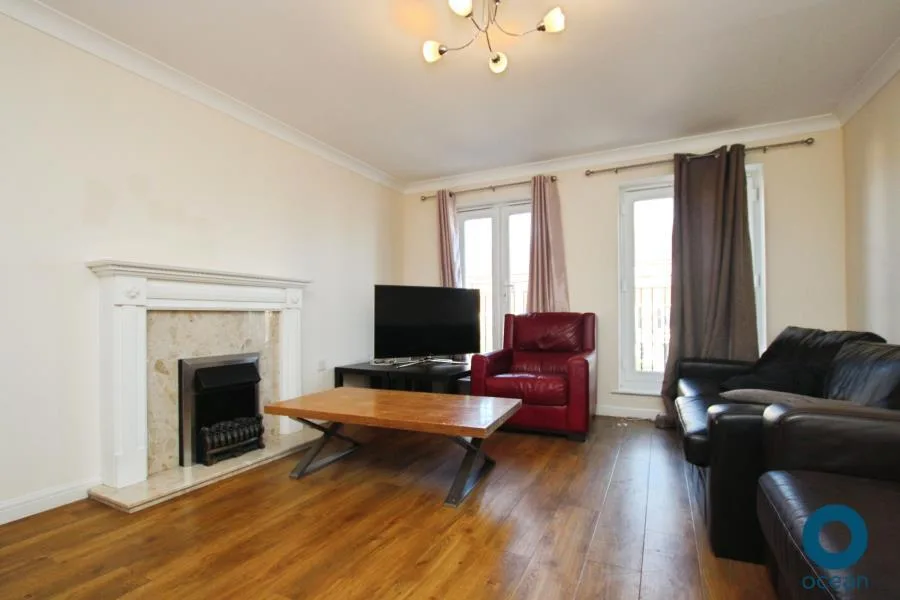 4 bedroom town house for rent