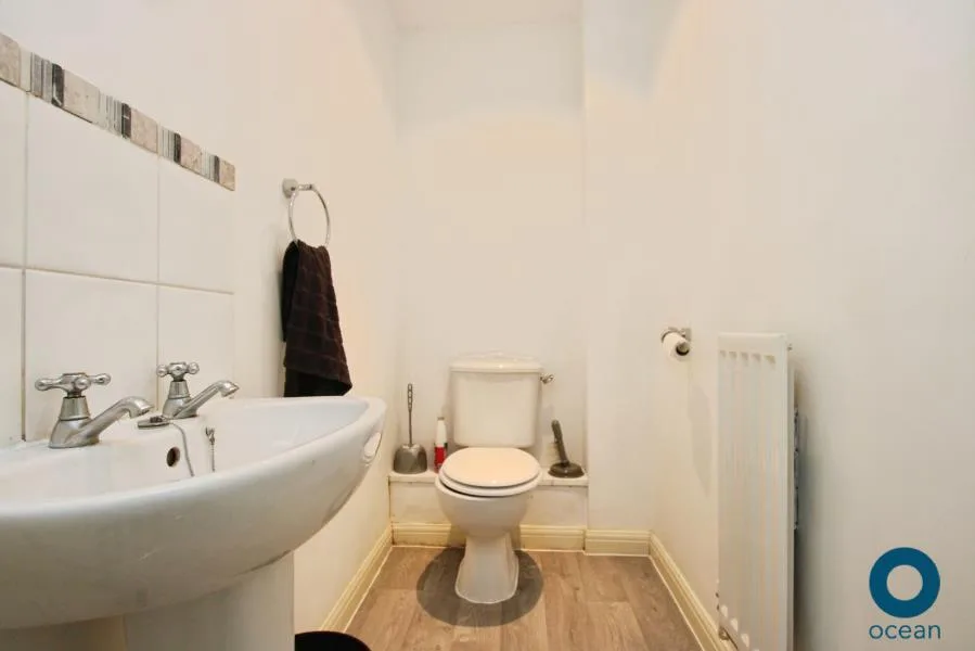 4 bedroom town house for rent