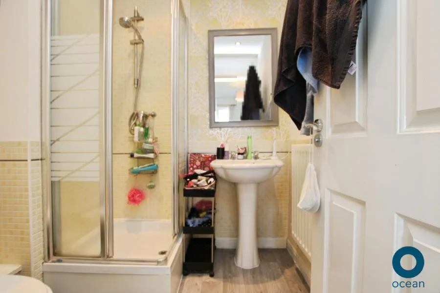 4 bedroom town house for rent