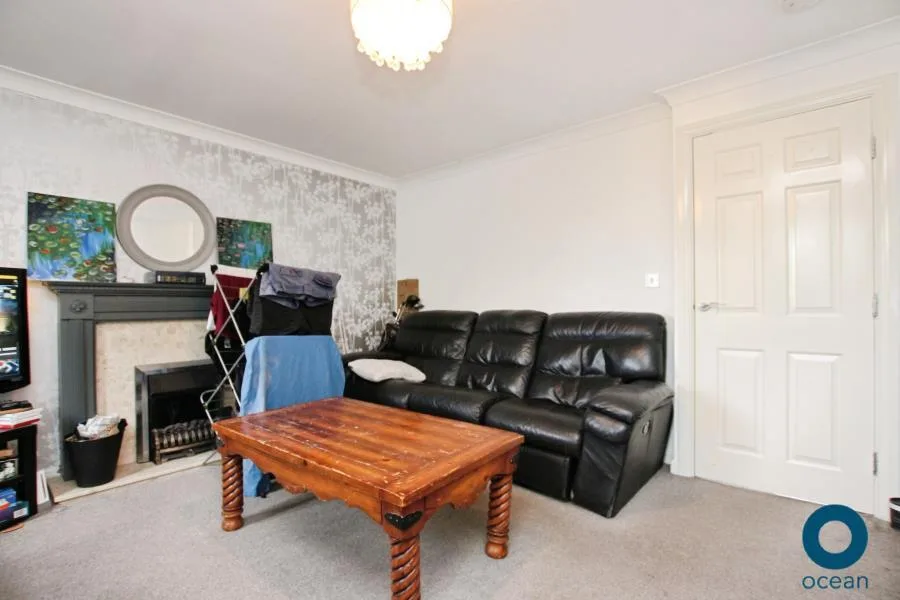 4 bedroom town house for rent
