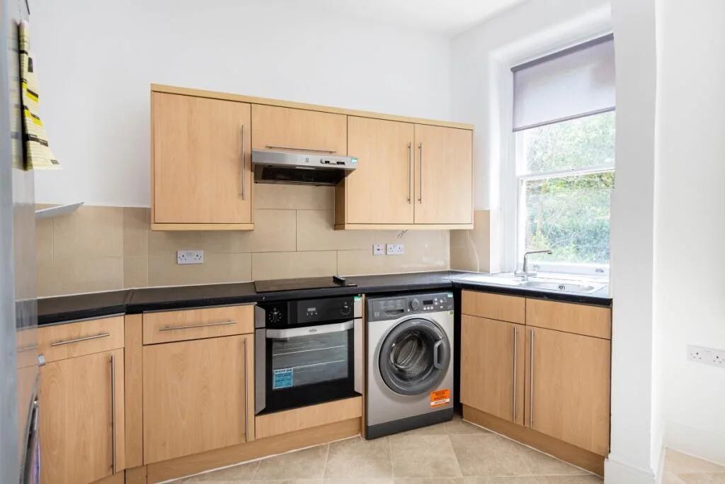 3 bedroom flat for rent