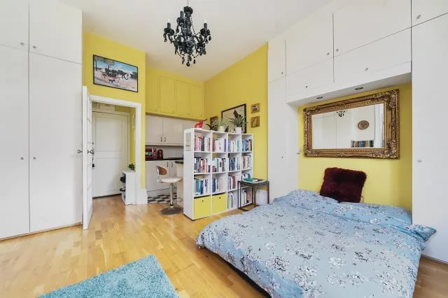 Studio flat for rent