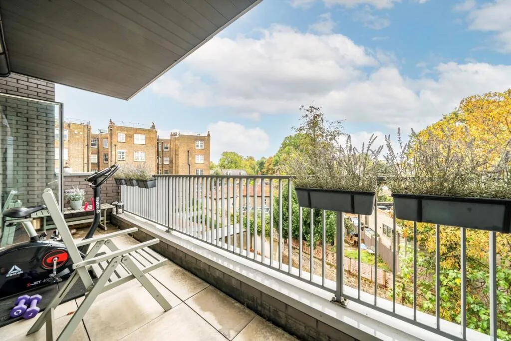 2 bedroom flat for rent