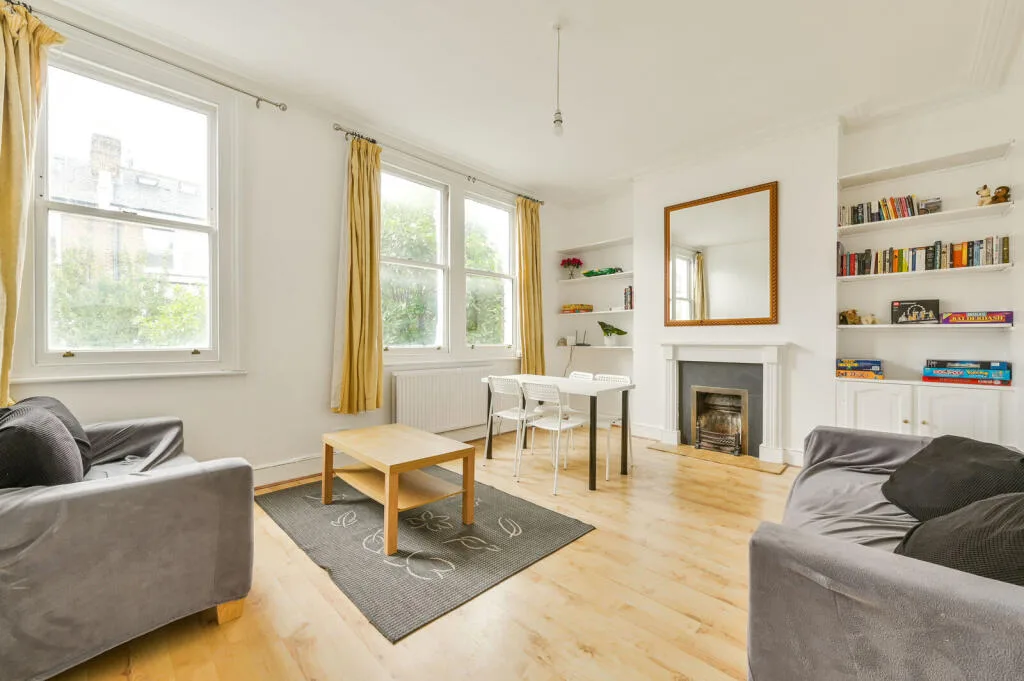3 bedroom flat for rent