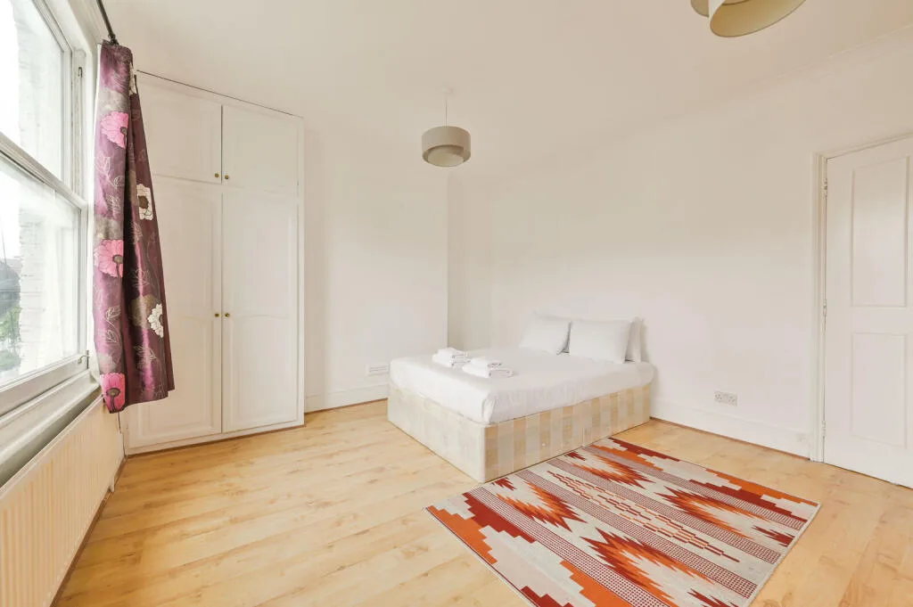3 bedroom flat for rent
