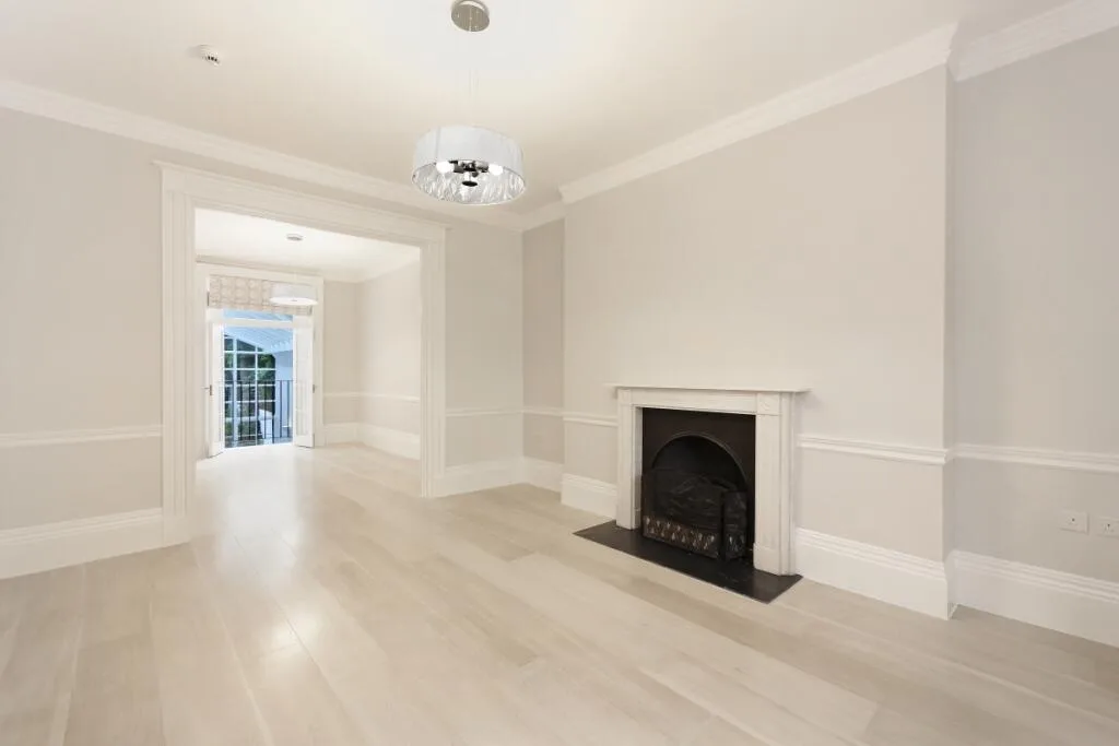 5 bedroom terraced house for rent