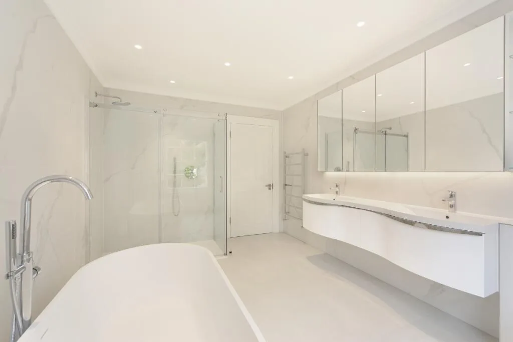 5 bedroom terraced house for rent
