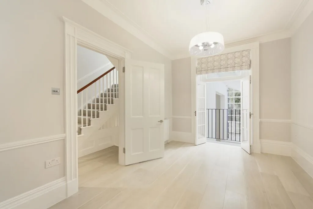 5 bedroom terraced house for rent