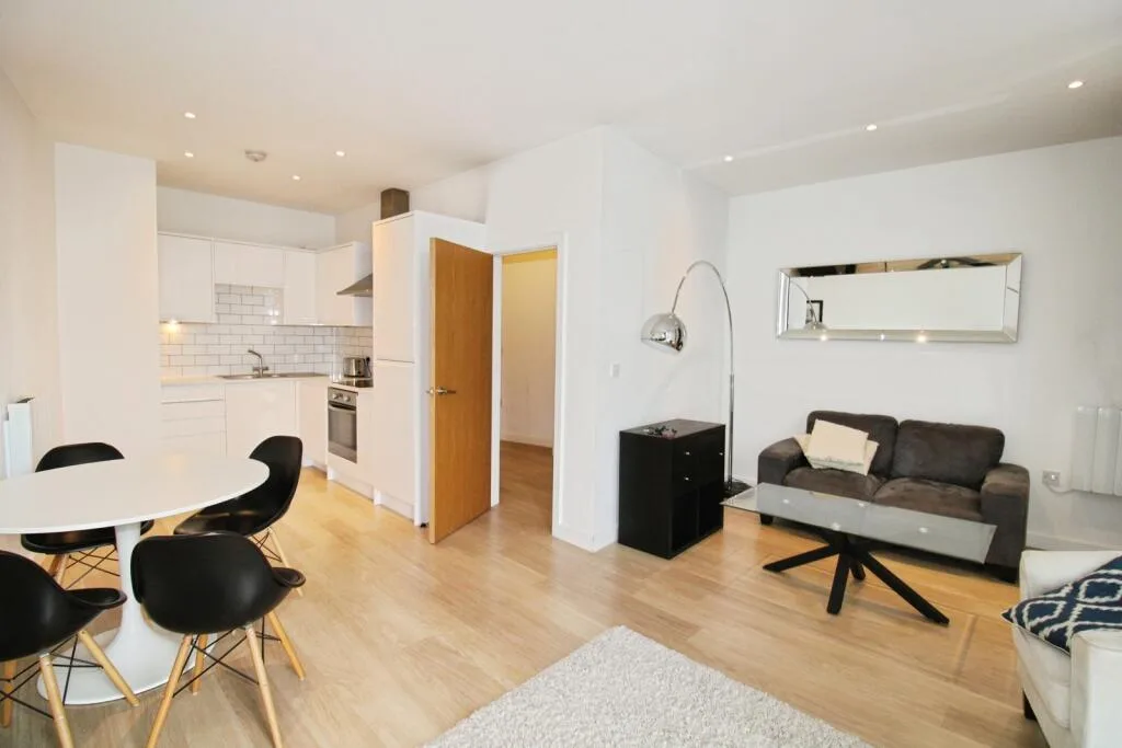 1 bedroom apartment for rent