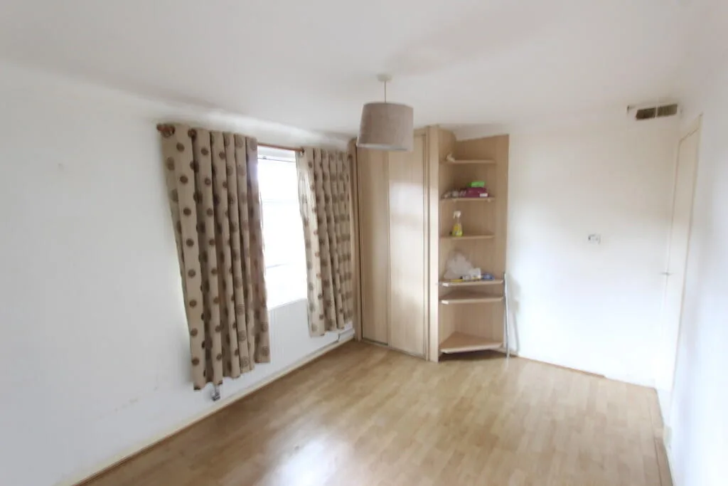 2 bedroom ground floor maisonette for rent