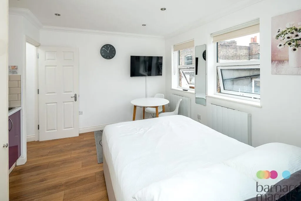 Studio apartment for rent