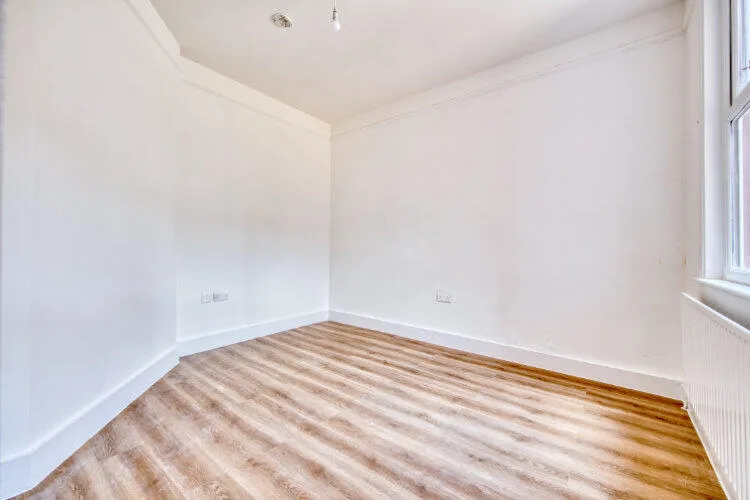 2 bedroom ground floor flat for rent
