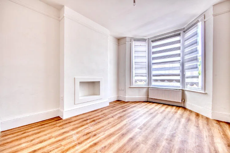 2 bedroom ground floor flat for rent