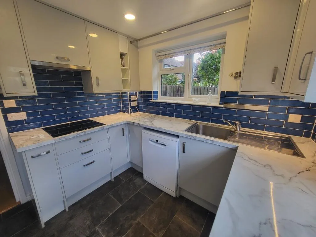 2 bedroom maisonette for rent