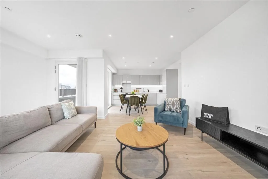 3 bedroom apartment for rent