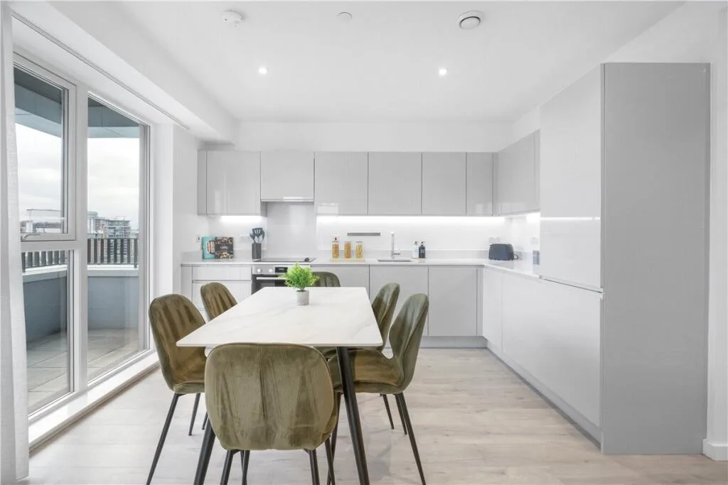 3 bedroom apartment for rent