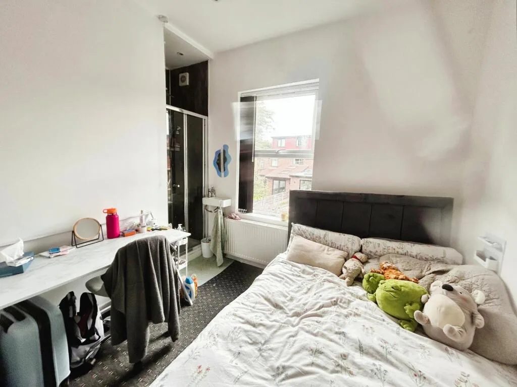 4 bedroom terraced house for rent