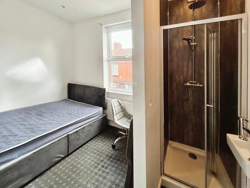 4 bedroom terraced house for rent
