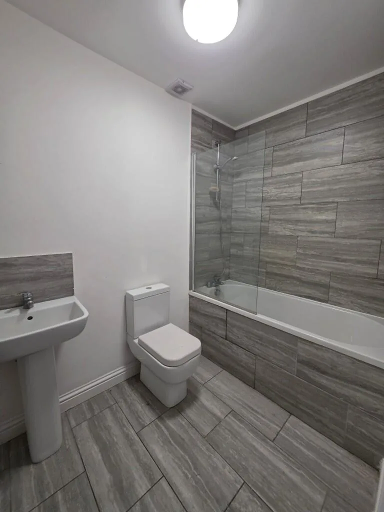 2 bedroom flat for rent