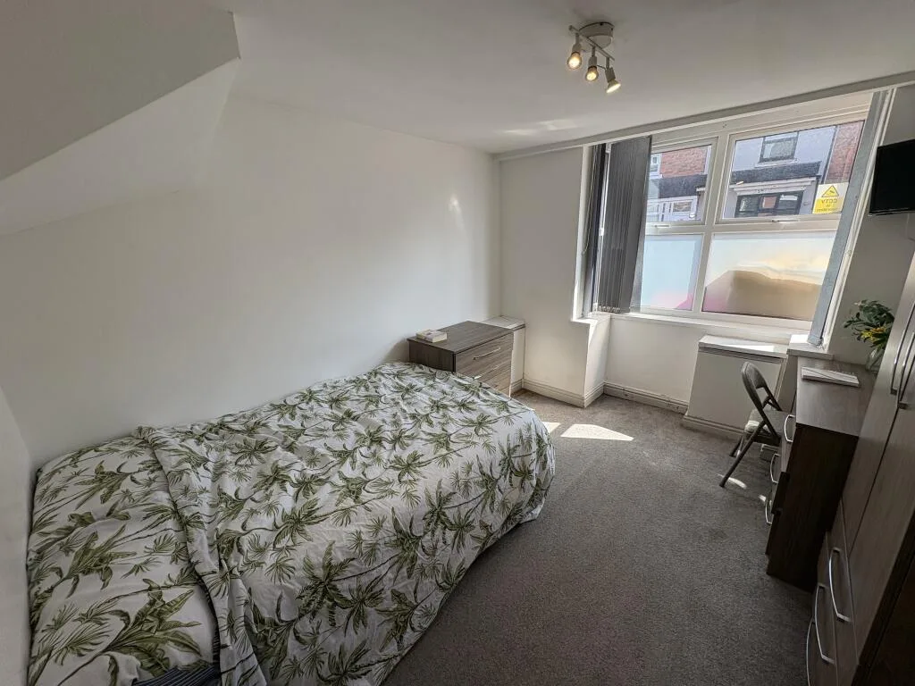 1 bedroom house for rent