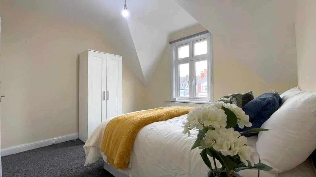 2 bedroom apartment for rent