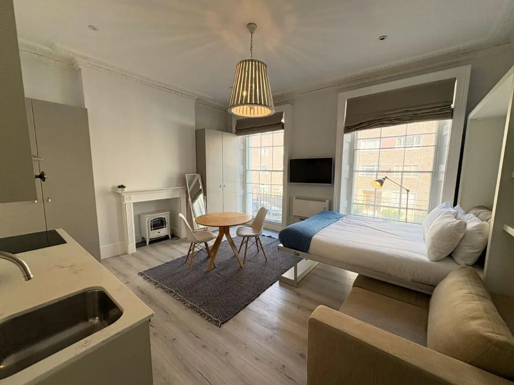 Studio flat for rent