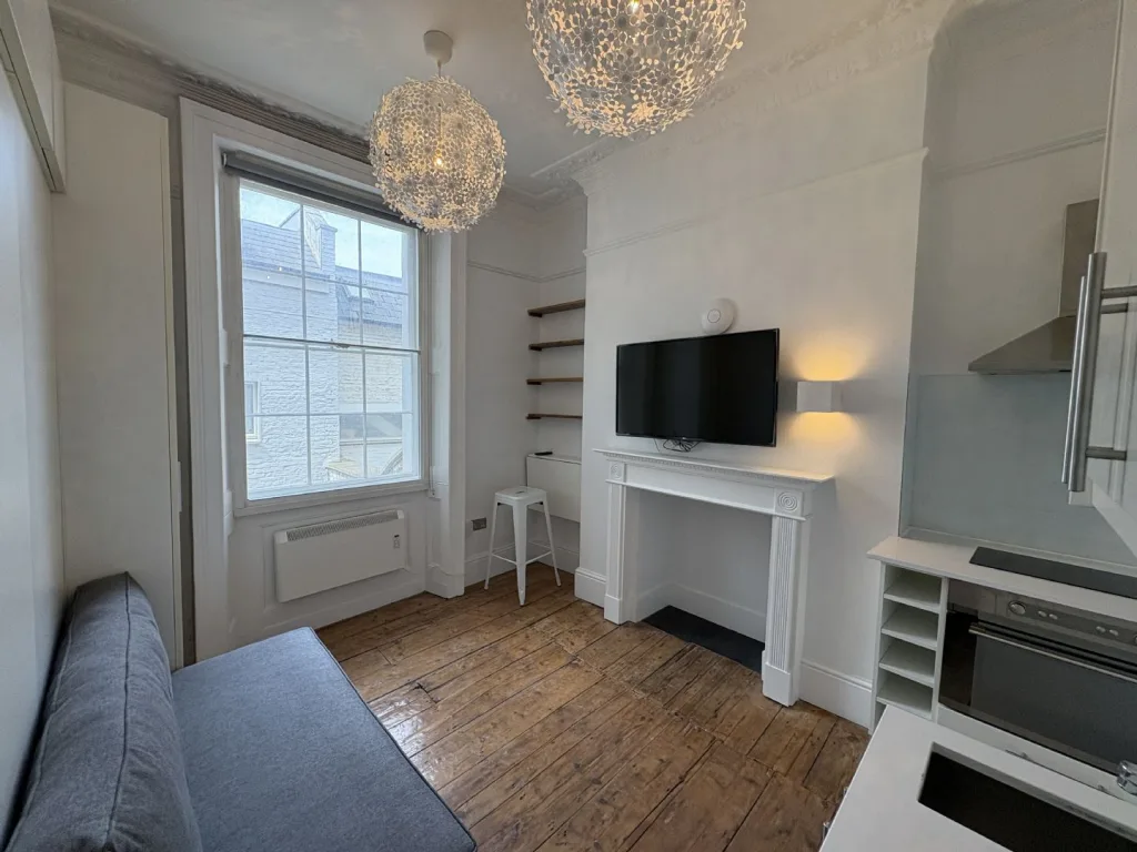 Studio flat for rent