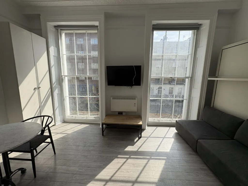 Studio flat for rent