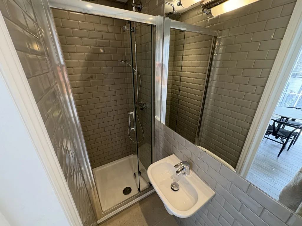 Studio flat for rent