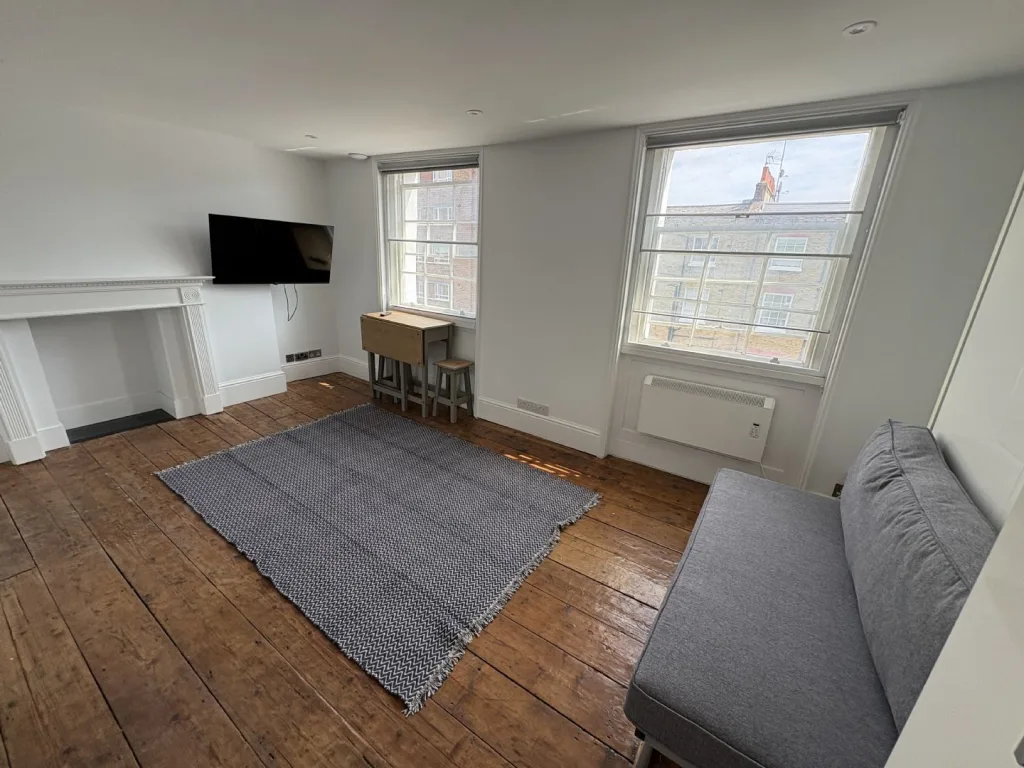 Studio flat for rent