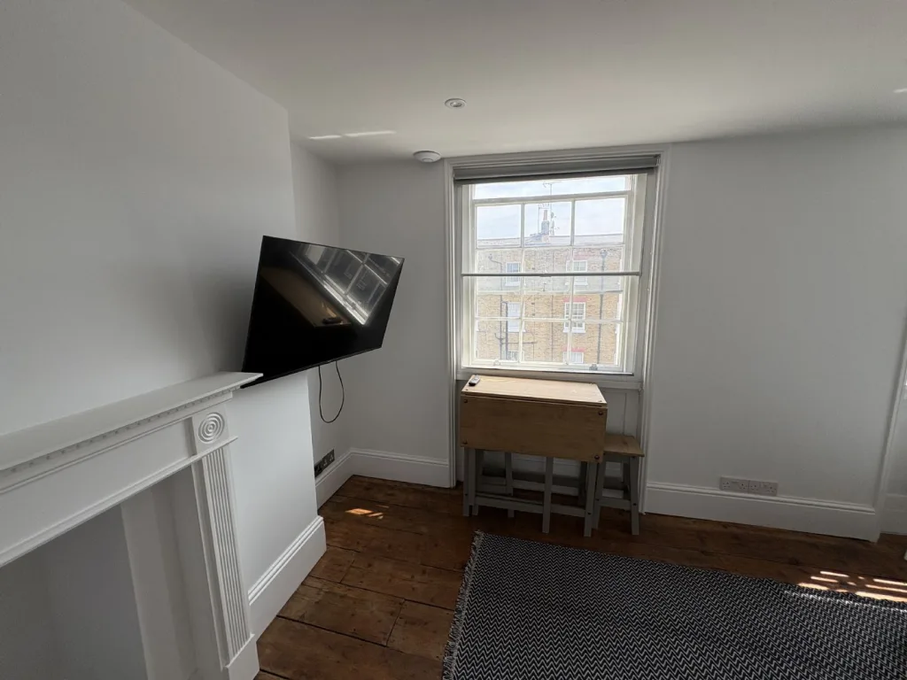 Studio flat for rent