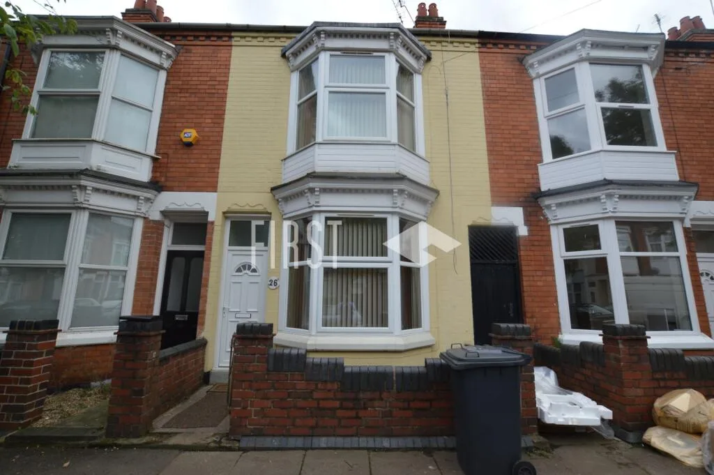 4 bedroom terraced house for rent