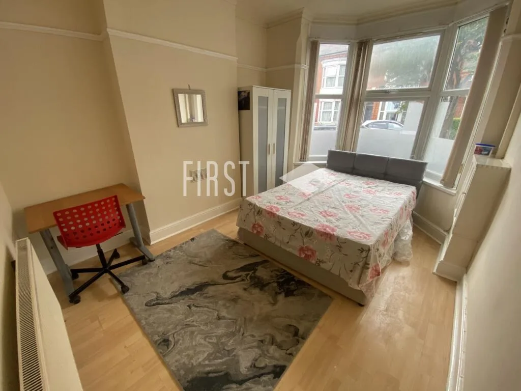 4 bedroom terraced house for rent