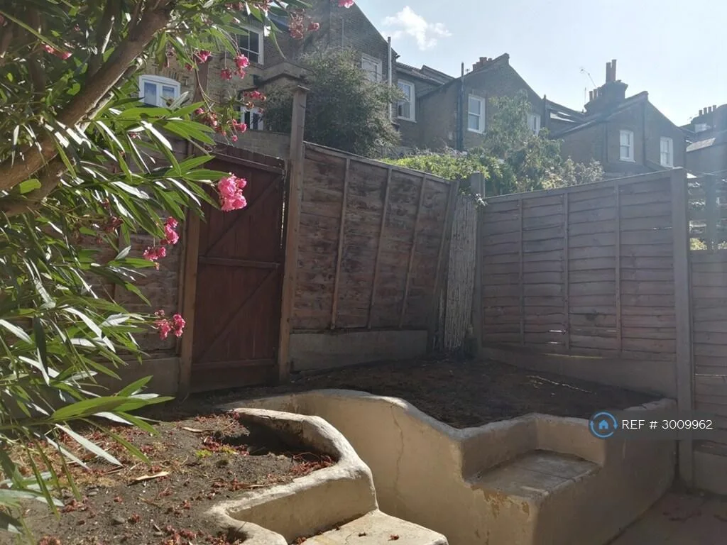 3 bedroom terraced house for rent