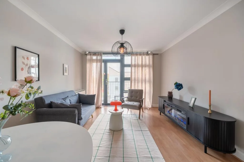 2 bedroom flat for rent