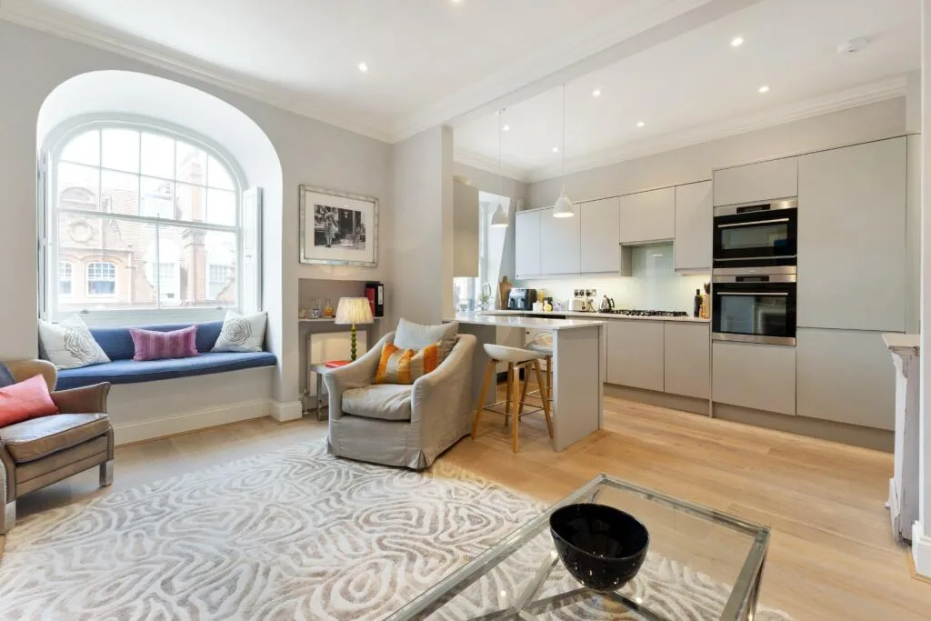 3 bedroom flat for rent