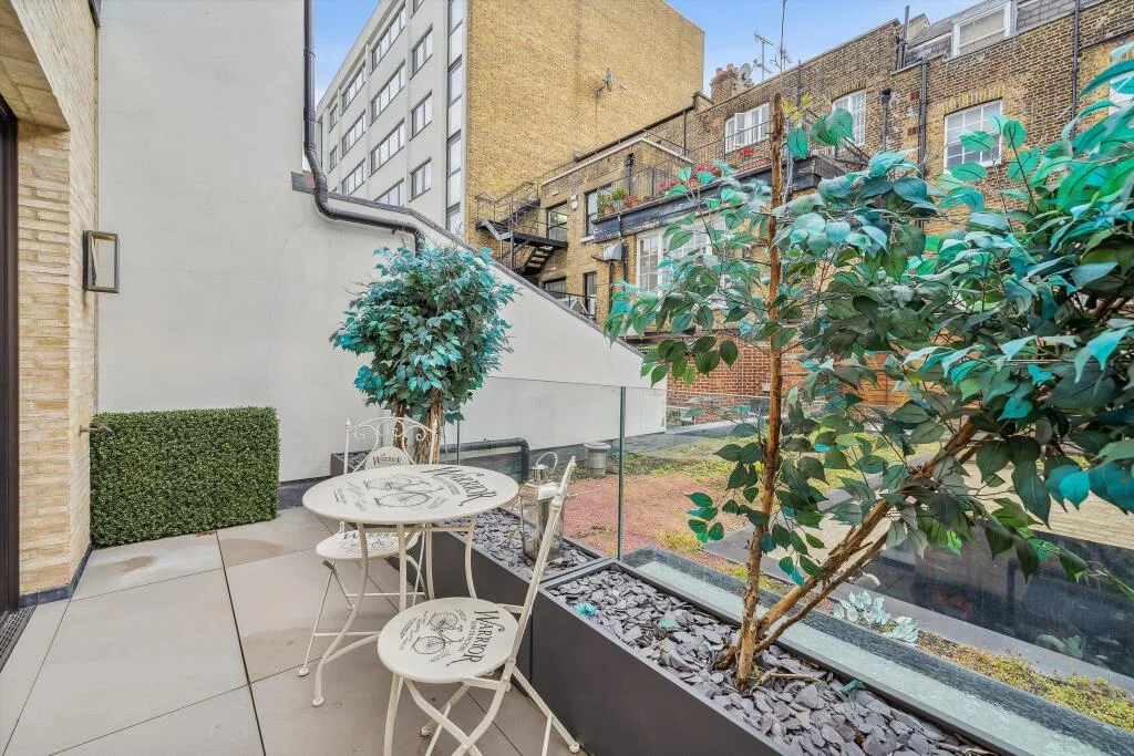 2 bedroom flat for rent