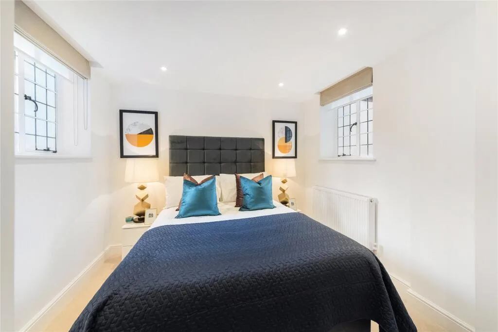 2 bedroom duplex for rent