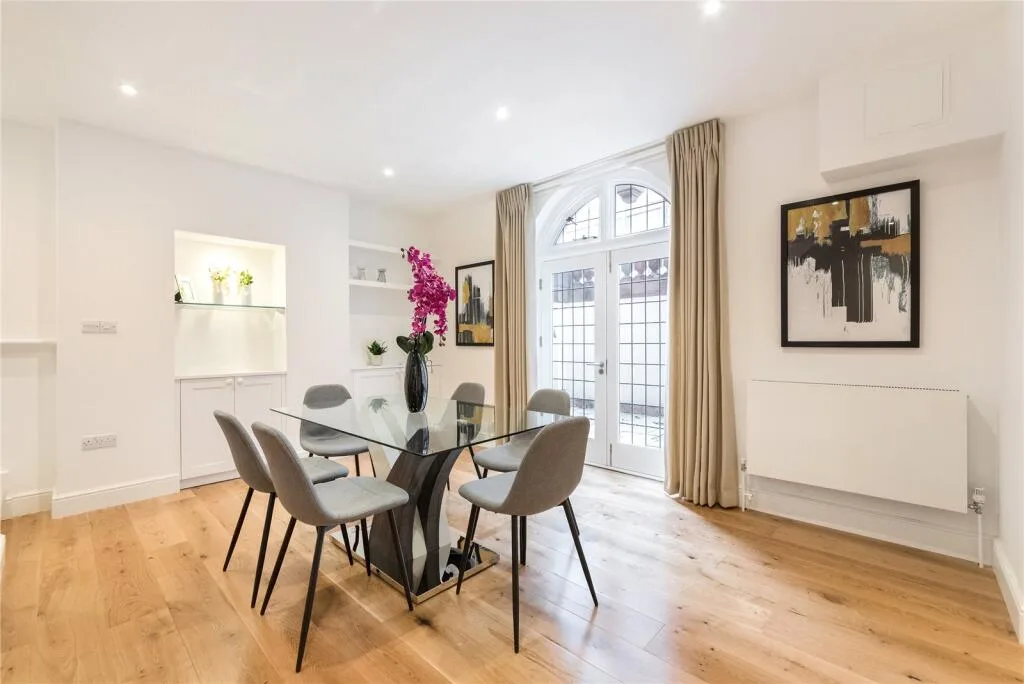 2 bedroom duplex for rent