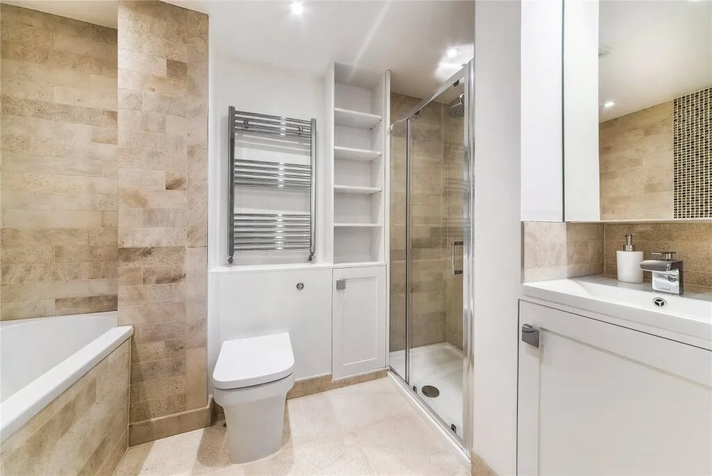 2 bedroom duplex for rent