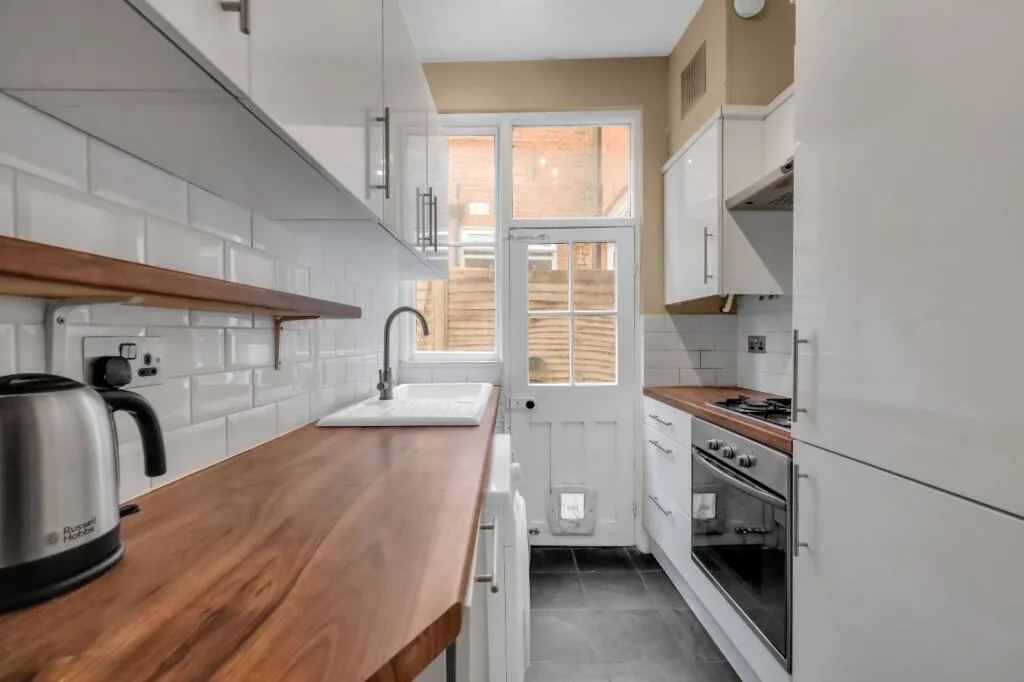 2 bedroom apartment for rent