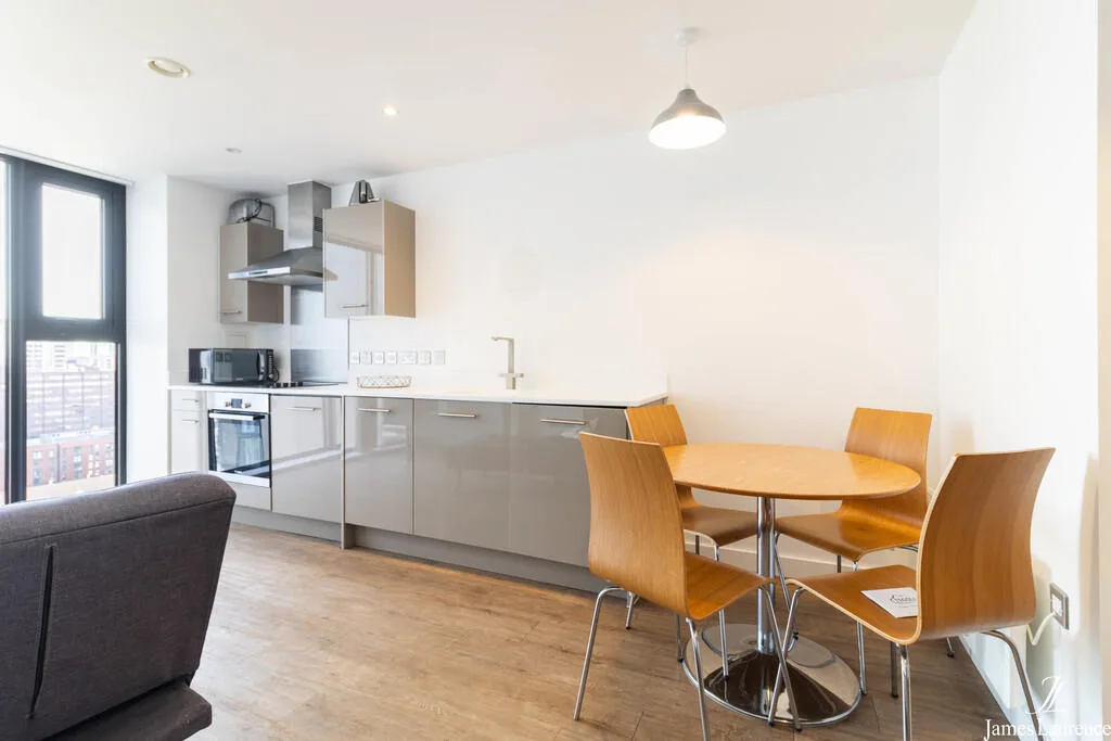 Studio apartment for rent