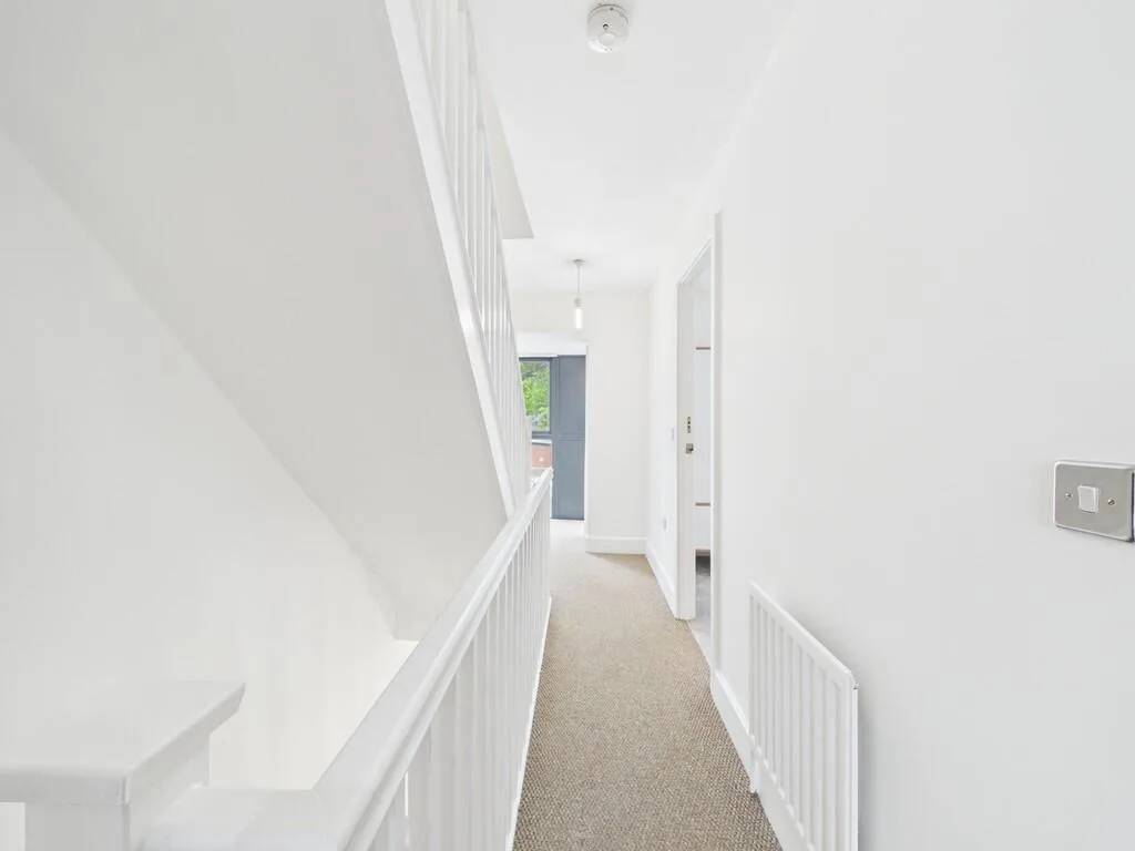 4 bedroom terraced house for rent