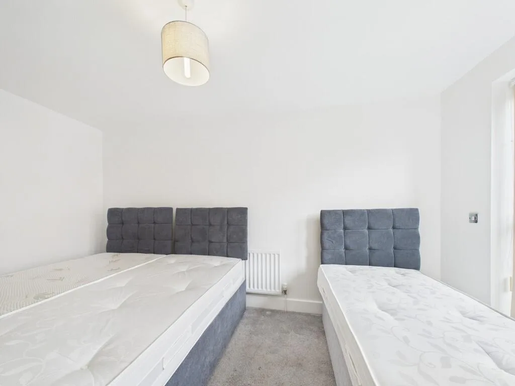 4 bedroom terraced house for rent