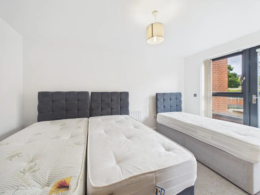 4 bedroom terraced house for rent
